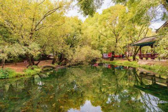 丽江涑河古镇九鼎龙潭