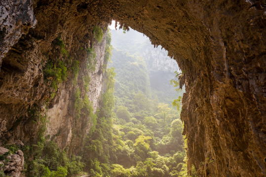 广西河池三门海飞龙洞