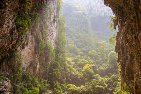 广西河池三门海飞龙洞