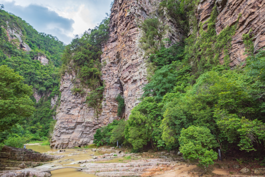 广东肇庆封开县千层峰景区