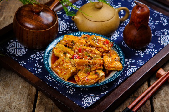 红烧豆腐夹肉