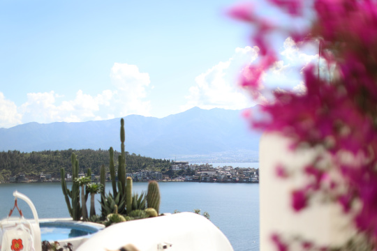 中国大理理想邦现代城市建筑