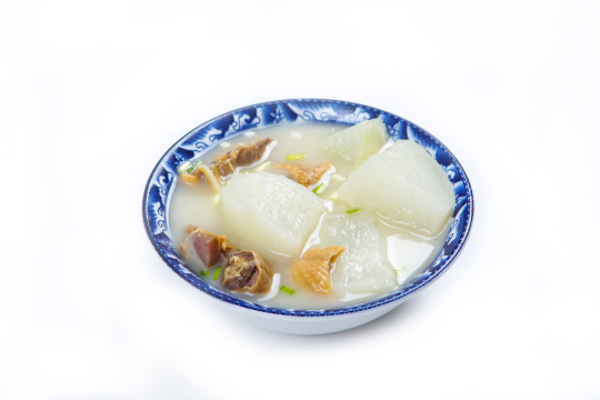 腊鸭煮萝卜