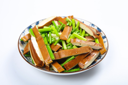 蒜苔炒豆干