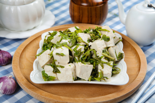 香椿拌豆腐