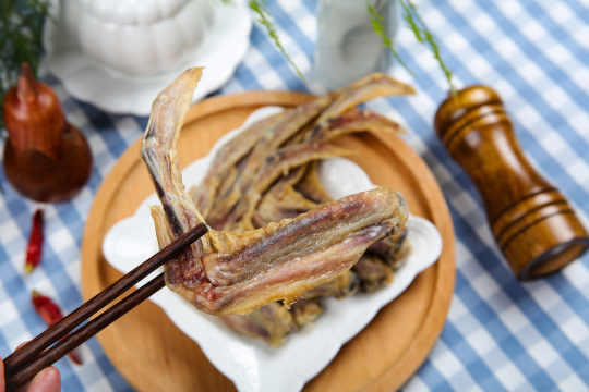 腊鸭翅