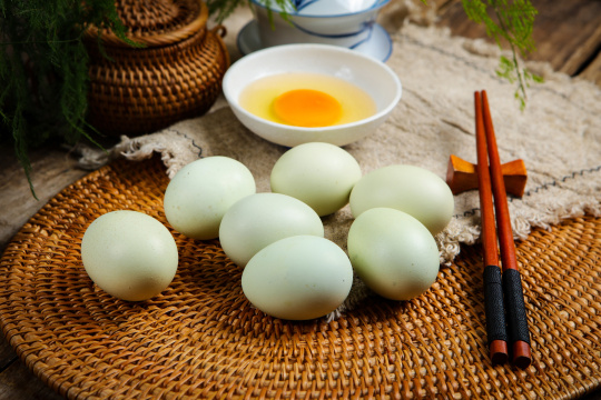 绿皮鸡蛋
