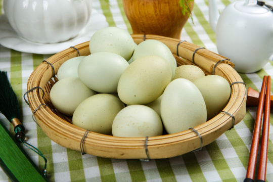 绿皮鸡蛋