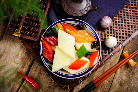 胡萝卜木耳炒淮山药