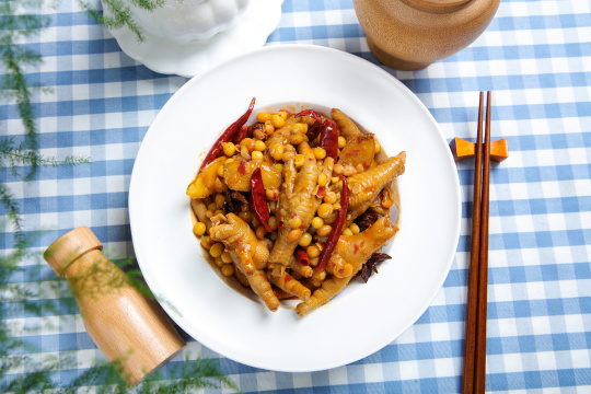 黄豆焖鸡爪