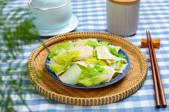 白菜炒豆腐皮