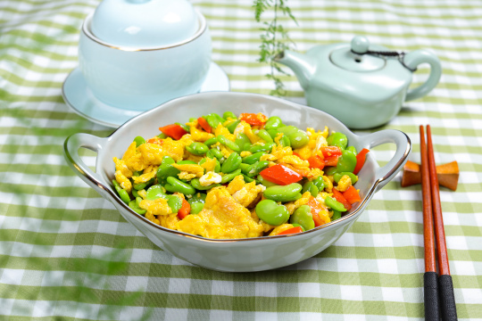 蚕豆炒鸡蛋