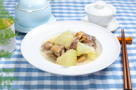 腊鸭炖冬瓜