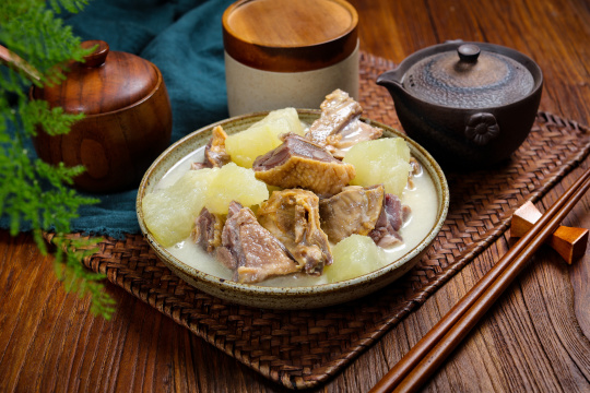 腊鸭炖冬瓜