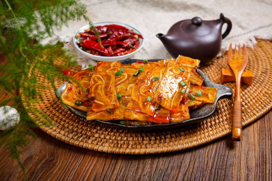 凉拌猪耳冻千层耳