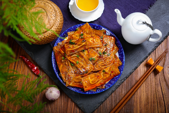 凉拌猪耳冻千层耳