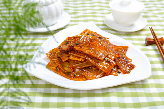 凉拌猪耳冻千层耳