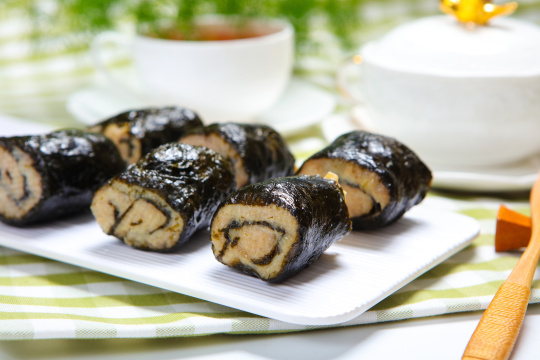 紫菜肉卷