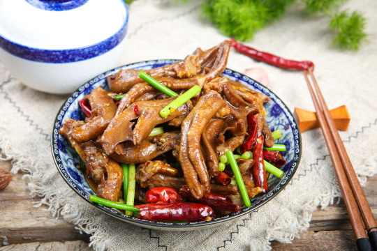 爆炒香辣鸭掌