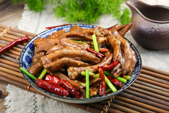 爆炒香辣鸭掌