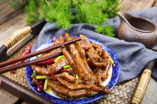 爆炒香辣鸭掌