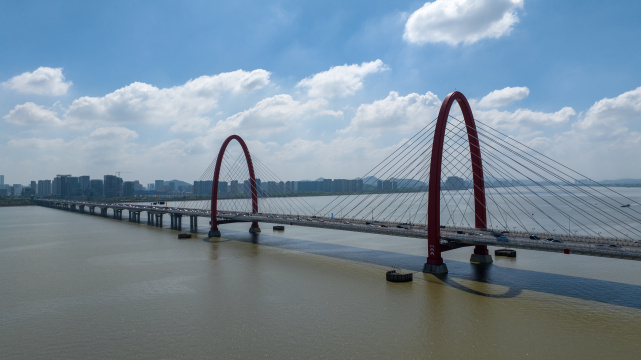 航拍杭州之江大桥