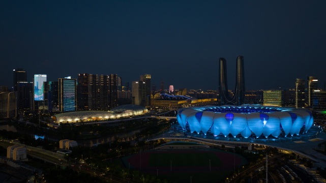 杭州亚运会奥体中心夜景