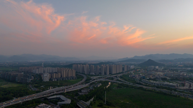 杭州麦岭沙立交桥日落
