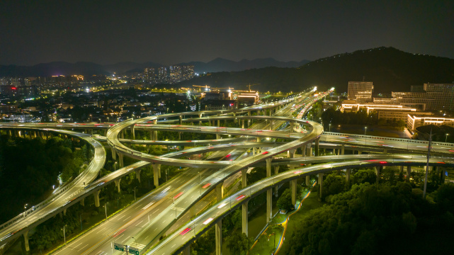航拍杭州彩虹立交桥夜晚