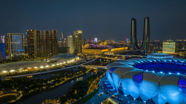 杭州奥体中心夜景