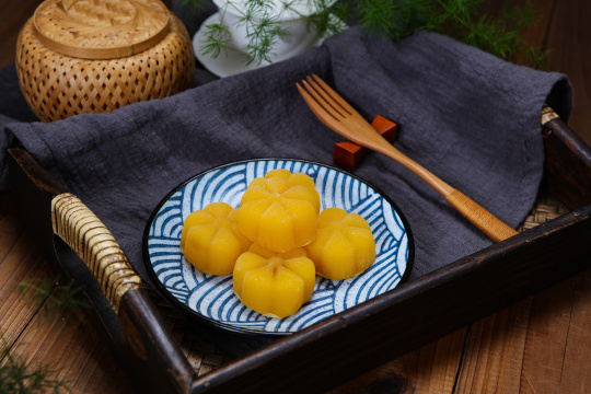 芒果冰皮月饼