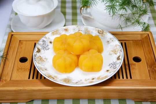 芒果冰皮月饼