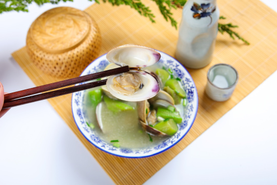 蛤蜊丝瓜汤