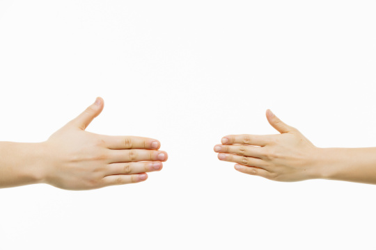 “Hand motion 021 直接返回结果”可以翻译为："Hand motion 021 returns the result directly"  