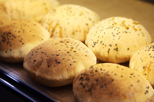 “Korean mood 038”常见释义为“韩国情绪 038” 