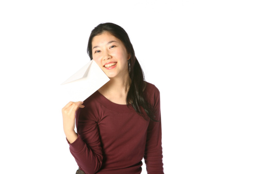 28 位女性/男性 560 