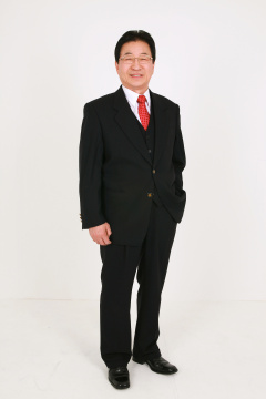 The elderly 175  （“年长的 175”  ）  