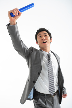 107 位商务人士（1 人） 2183  