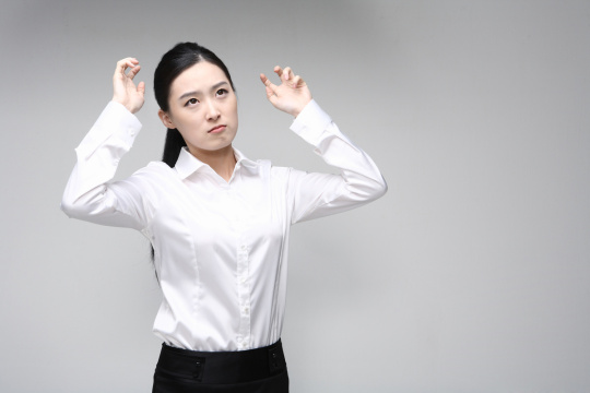 107 位商务人士（1 人） 2824 