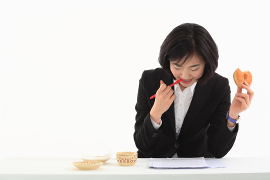 107 位商务男士/女士（1 人） 3428 