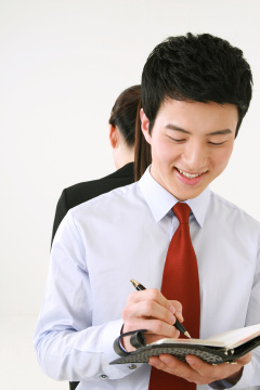 107 位商务男士/女士（1 人） 3708 