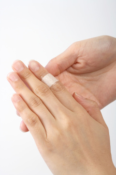 “Medical (Medical treatment) 051 ”常见释义为“医疗（医疗处理）051 ” 