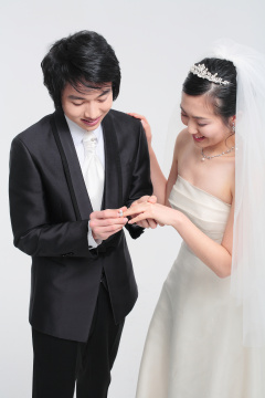 122 桩婚姻 236  