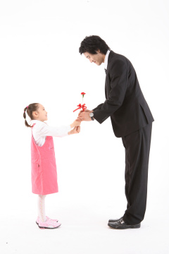 127 位成人和儿童 004 