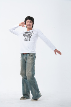 224 名大学生 417  