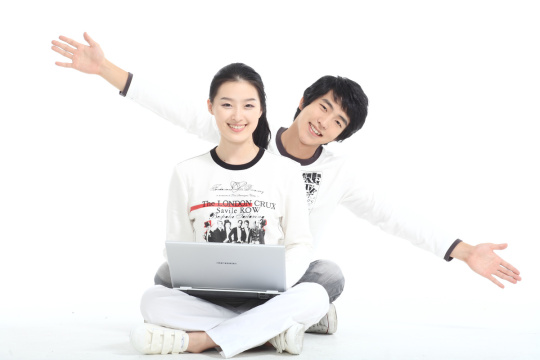 224 名大学生 456  