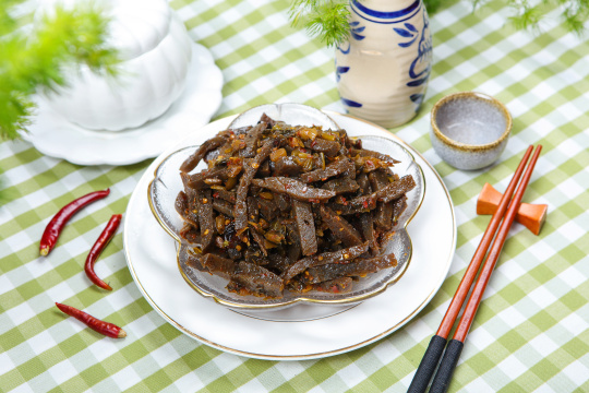 酸菜炒魔芋豆腐