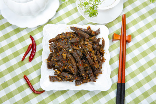 酸菜炒魔芋豆腐