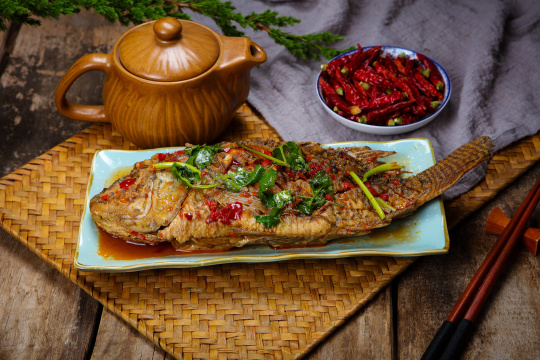 酸辣鱼