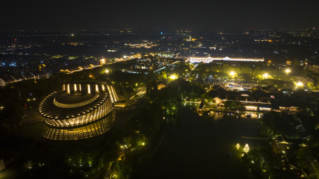 航拍乌镇大剧院夜晚